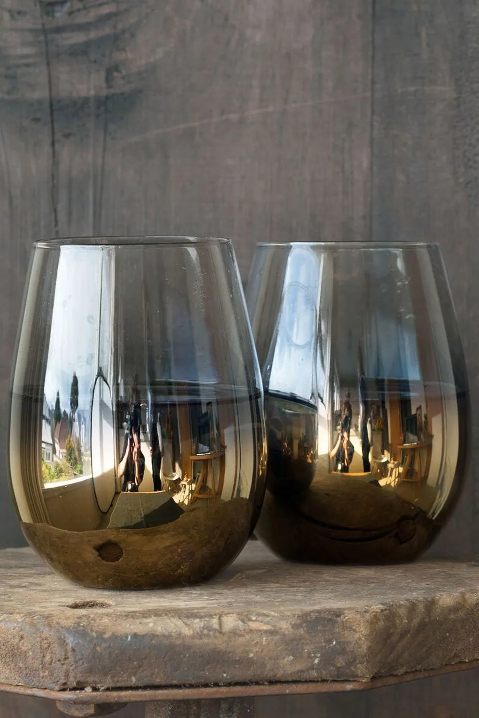 Stylish Stemless Wine Glass in Metallic Gold