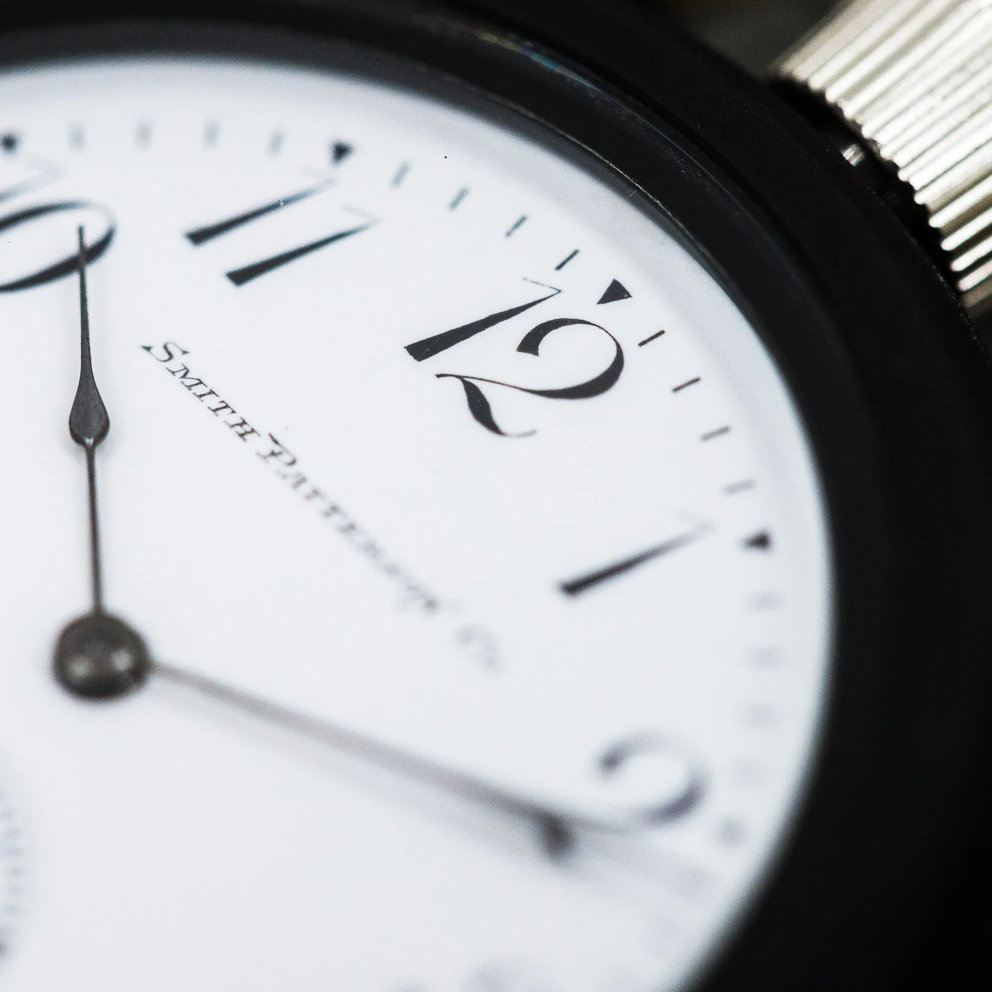 Sure. The optimized title for the product Boston 388 (47mm) in English with modifiers could be Elegant Boston 388 Watch (47mm) - Stylish Men’s Timepiece.