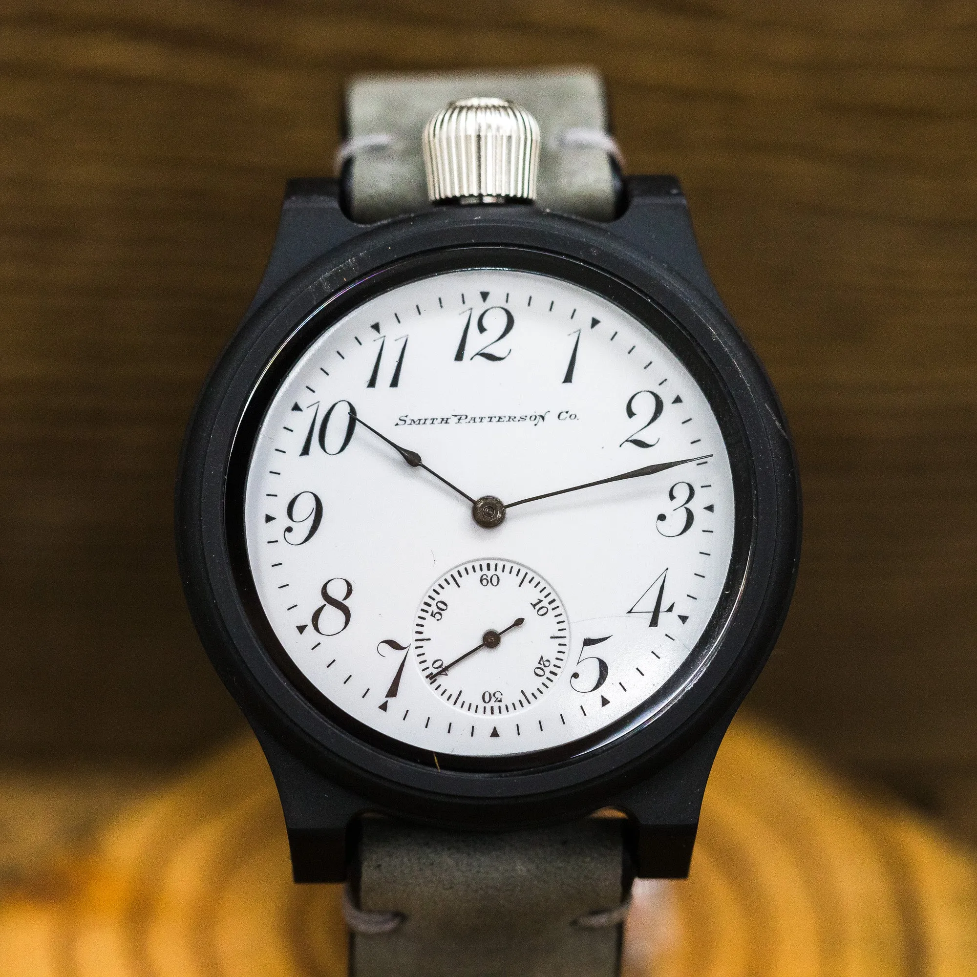 Sure. The optimized title for the product Boston 388 (47mm) in English with modifiers could be Elegant Boston 388 Watch (47mm) - Stylish Men’s Timepiece.